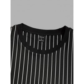 Men 2pcs Striped Pattern Tee